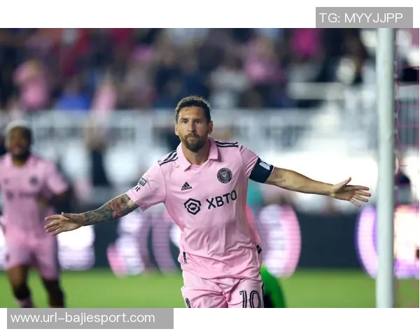 河床小将梅西杯大放异彩戴帽与梅西合影称赞史上最佳球员 河床小将梅西杯大放异彩戴帽与梅西合影称赞史上最佳球员