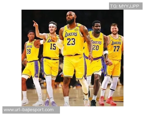 巴爷点评独行侠交易东契奇为何未能引进里夫斯令人震惊