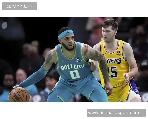 三球前三战场均283分8板97助命中率出色展现强大实力