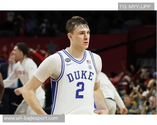 弗拉格分享篮球战术经验轻松应对NBA与大学术语混淆