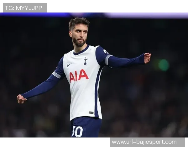 热刺本赛季英超黄牌数达49次创下各队最高纪录本坦库尔染黄引发关注