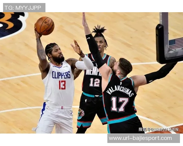 乔治下半场表现低迷仅得2分全场14分7板2助助球队乏力表现 乔治下半场表现低迷仅得2分全场14分7板2助助球队乏力表现