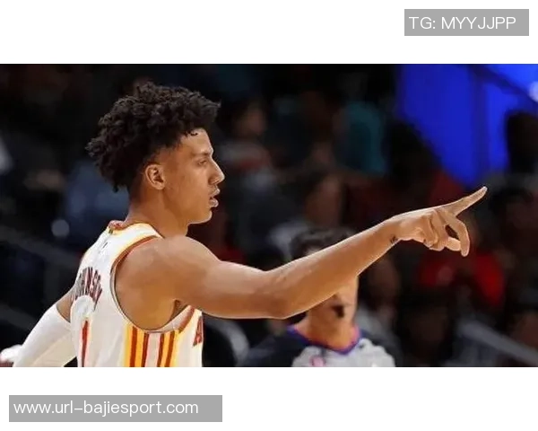 杰伦约翰逊37场赛季完成300篮板300助攻追平詹姆斯成就并列历史最快前锋