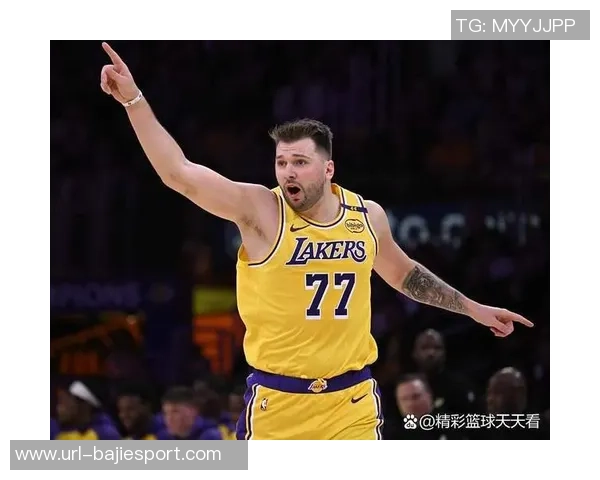 海斯称赞东契奇传球能力与老詹联手将形成强大牵制力