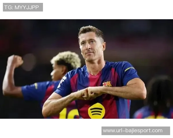 莱万坦言加盟巴萨无怨无悔或成职业生涯最佳选择